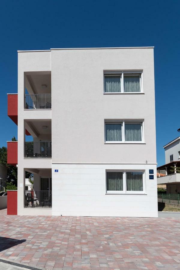 Apartment House Ivan John Подстрана Экстерьер фото